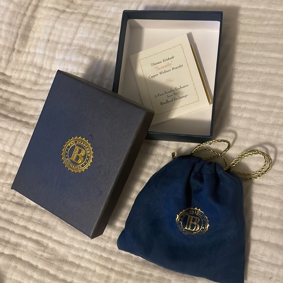 Bradford exchange NEW IN BOX Thomas kinkade serenity wellness bracelet - Picture 3 of 5